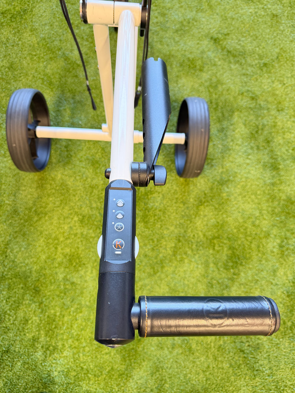 KIFFE K5 Straight Weiß Second Use mit L-Griff Leder schwarz – echtes Foto 1