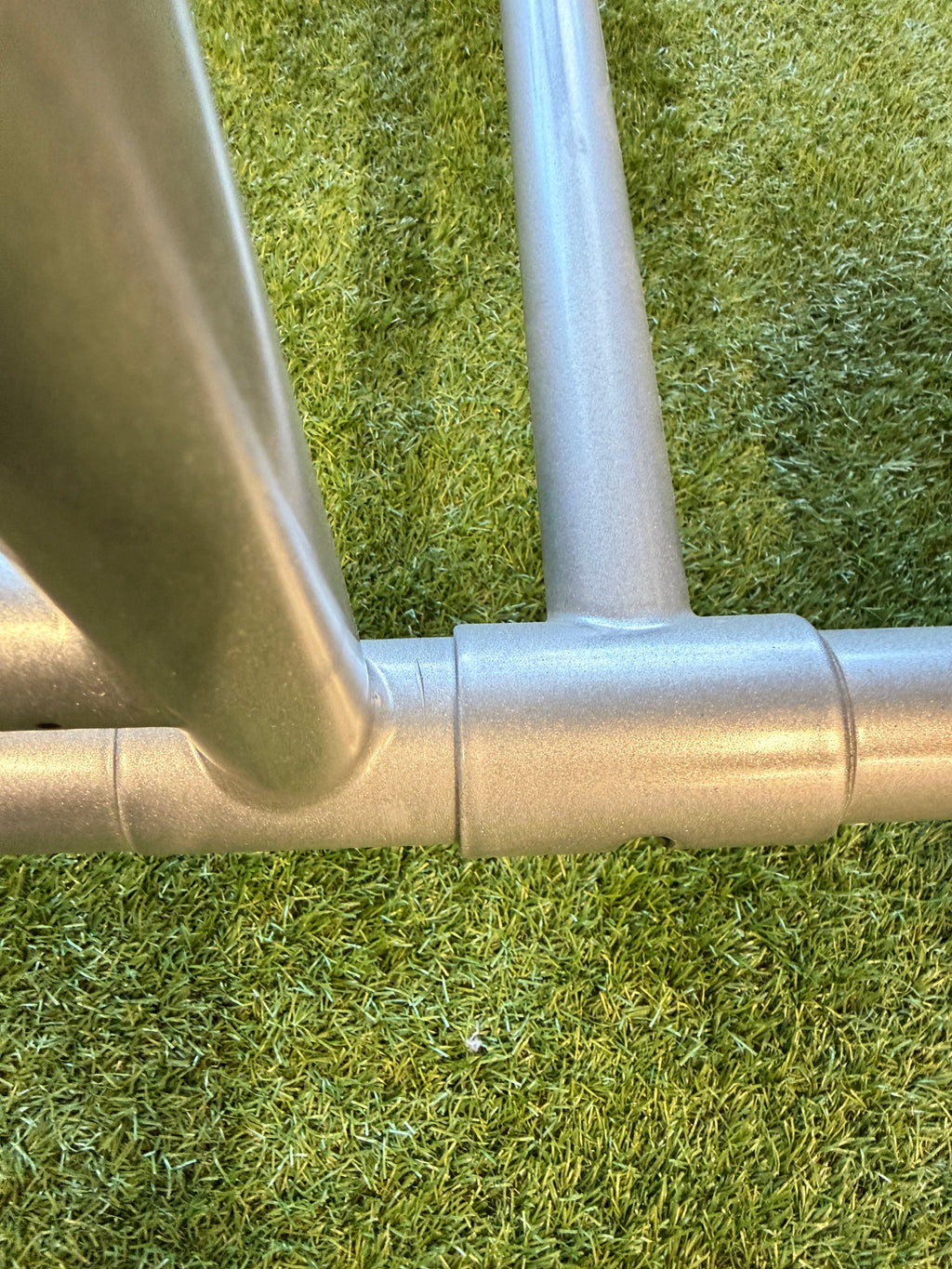 KIFFE K5 Straight Silber Second Use – ungleichmäßige Lackoberfläche